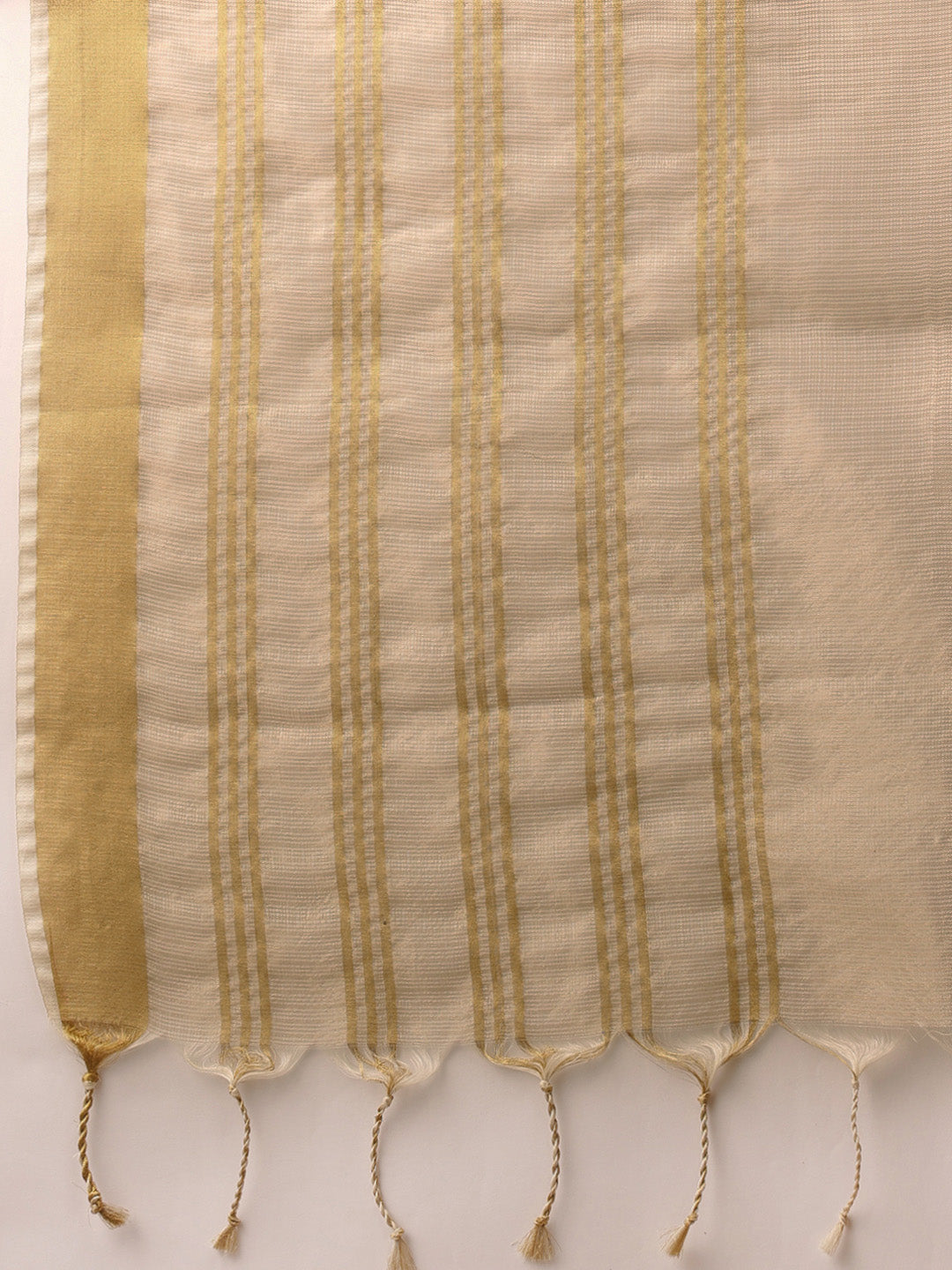 Onam Special Muga Checks Solid Saree With Zari Border