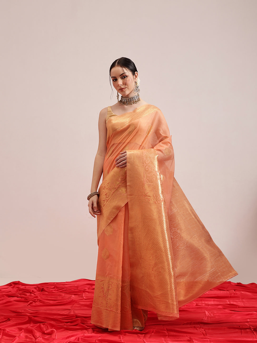 Women's Cotton Blend  Jamdani Saree with Unstitched Blouse Piece