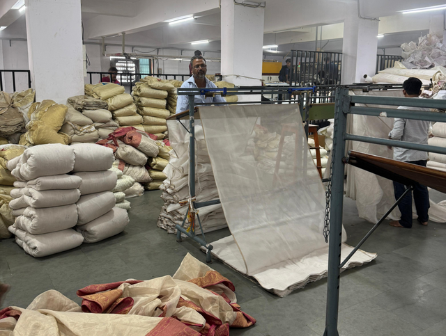 Inside Silk Land, Surat