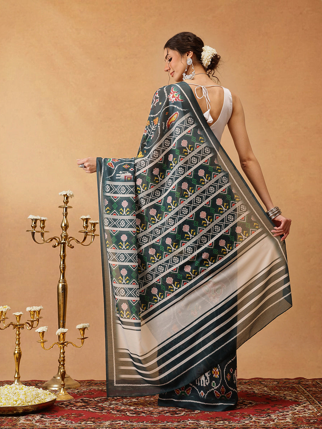 Ikat Patola Printed Soft Malmal Cotton Saree