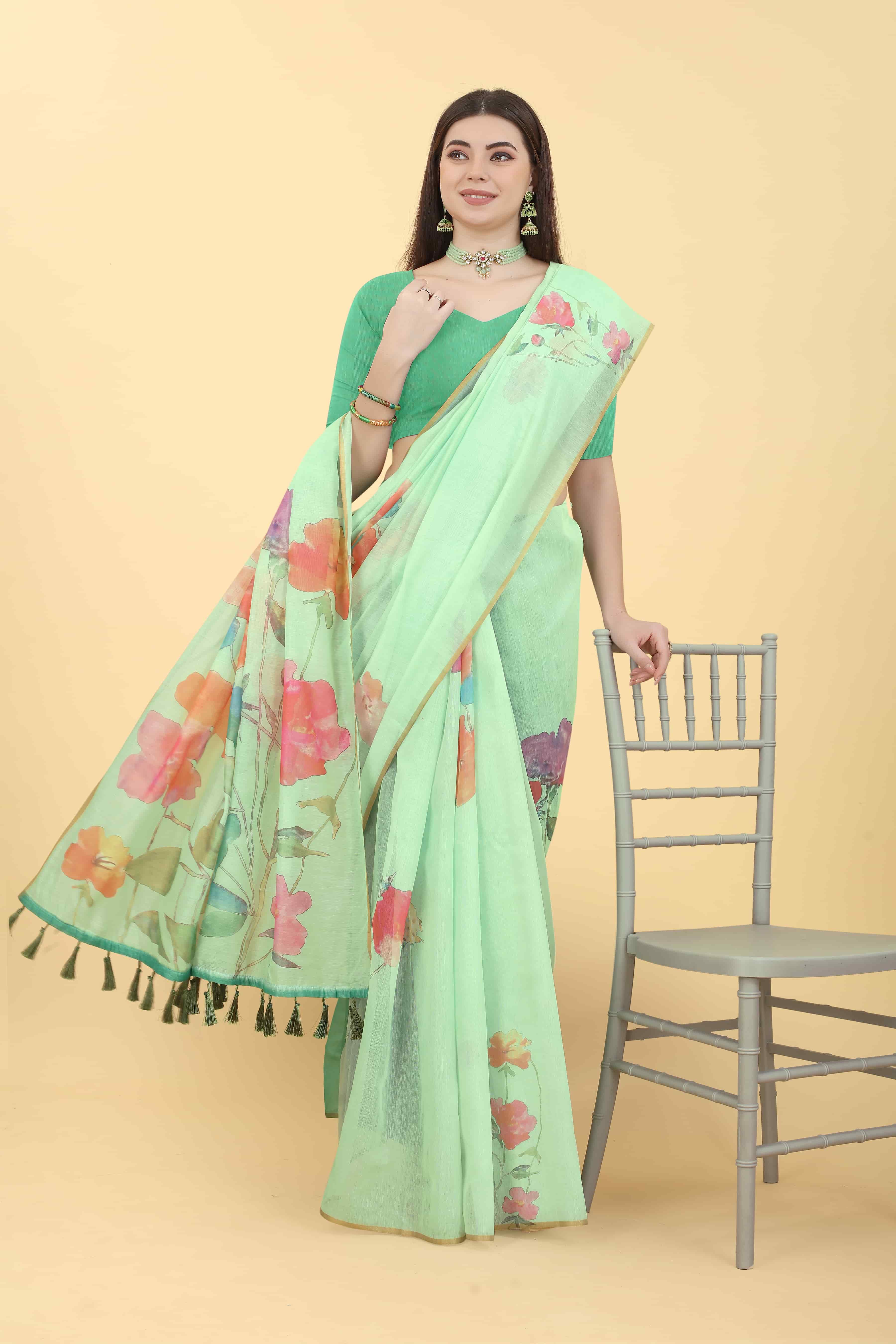 Women's Floral Digital Printed Saree