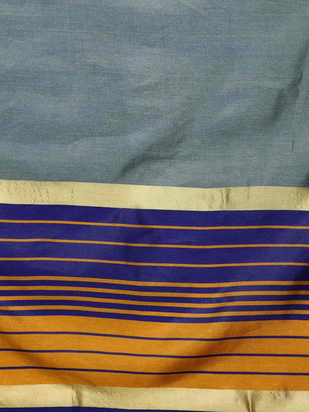 Women's Pattu Silk Saree With Zari Work