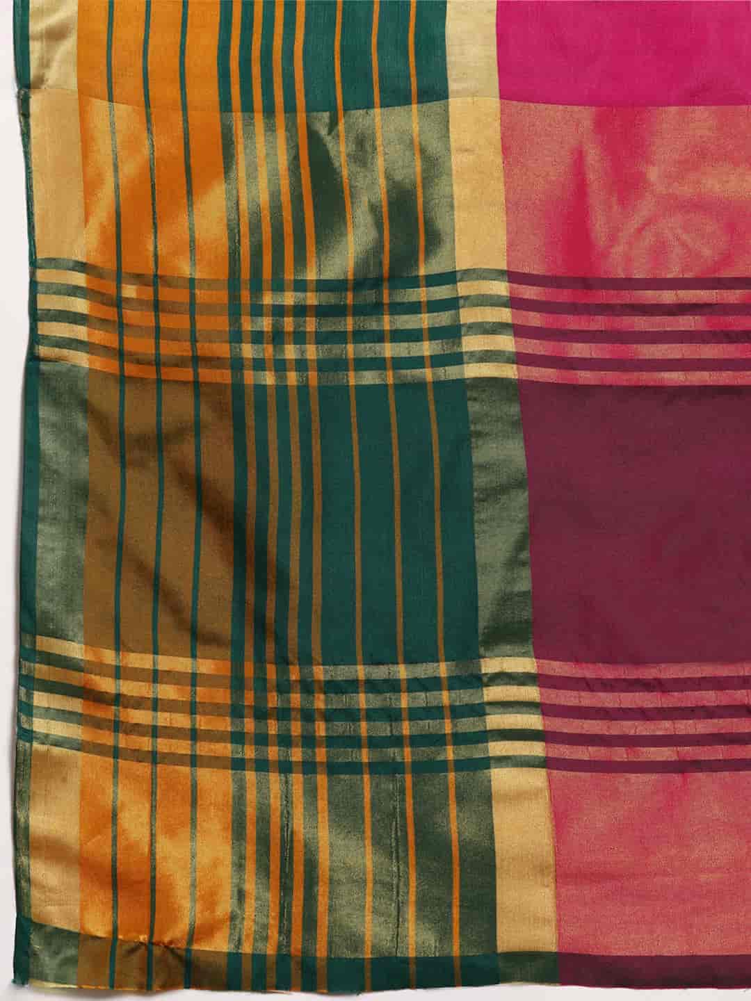Women's Pattu Silk Saree With Zari Work