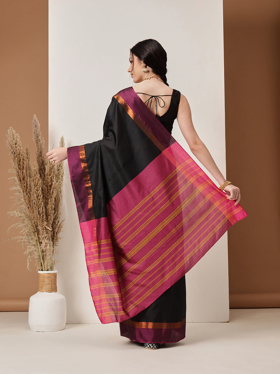 Banarasi Art Silk Uppada Pattu Solid Green Saree