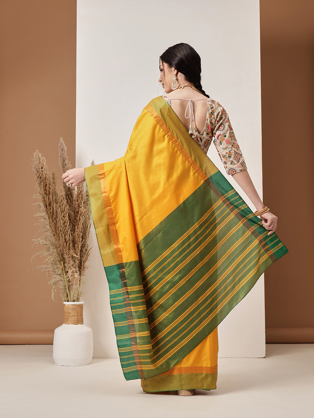 Banarasi Art Silk Uppada Pattu Solid Green Saree