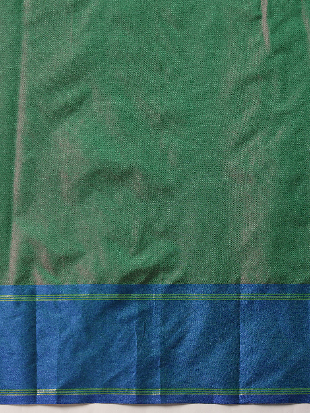 Daily Wear Banarasi Art Silk Uppada Pattu Solid Arani Saree
