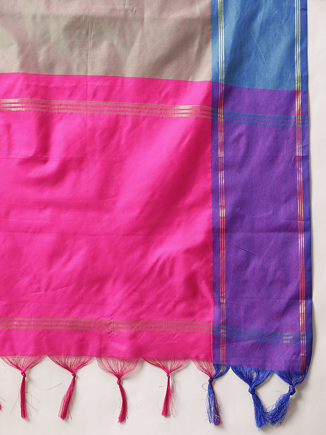 Daily Wear Banarasi Art Silk Uppada Pattu Solid Arani Saree