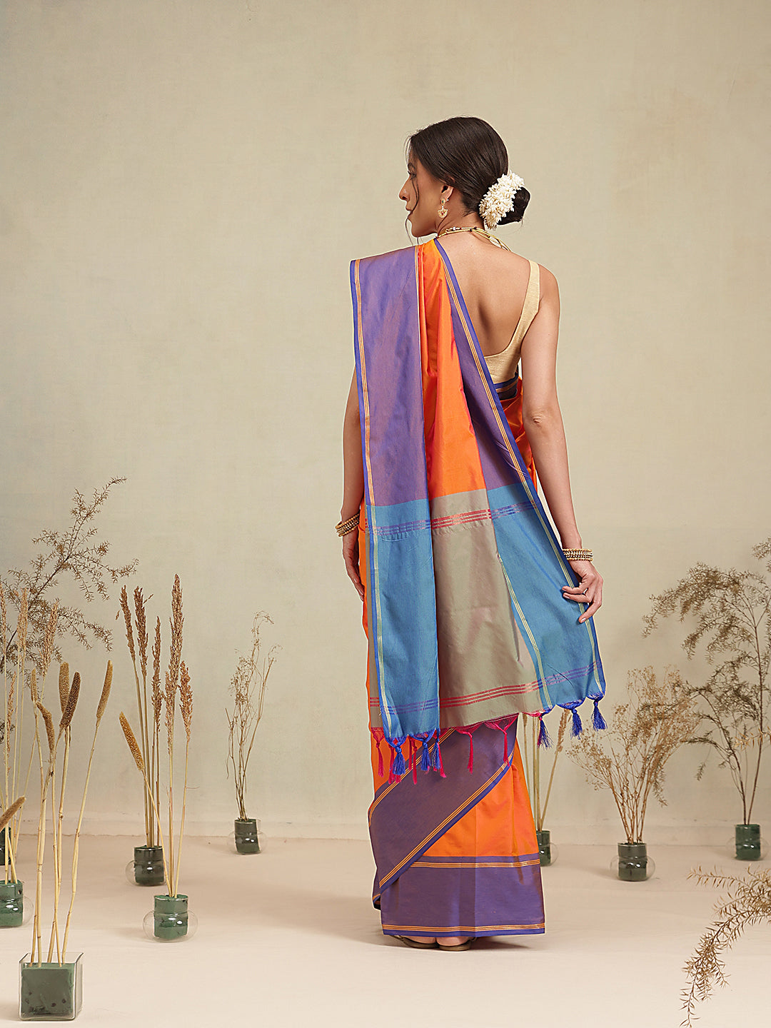 Daily Wear Banarasi Art Silk Uppada Pattu Solid Arani Saree