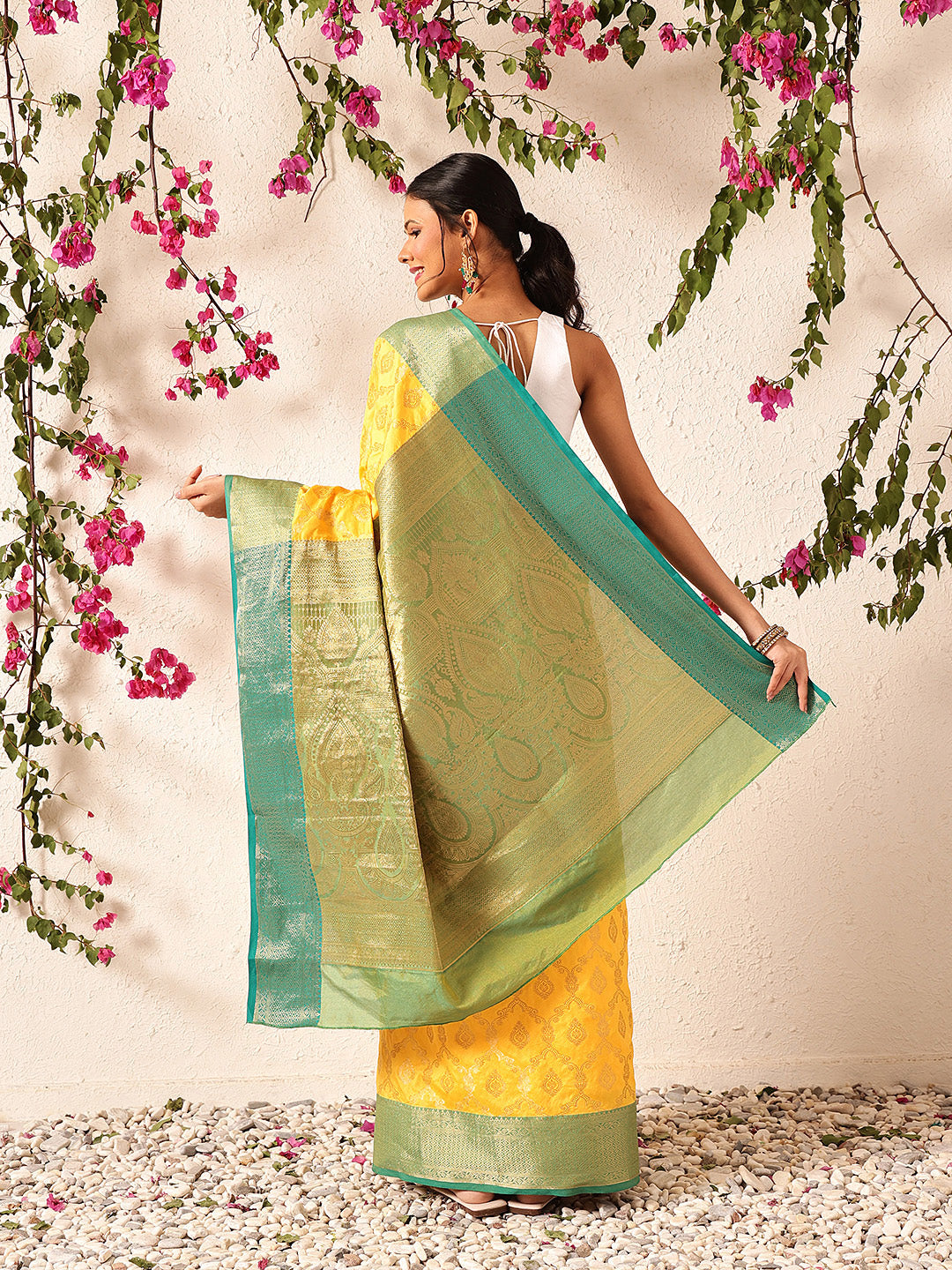 Banarasi Soft Silk Jal Design Saree with Contrast Border and Pallu