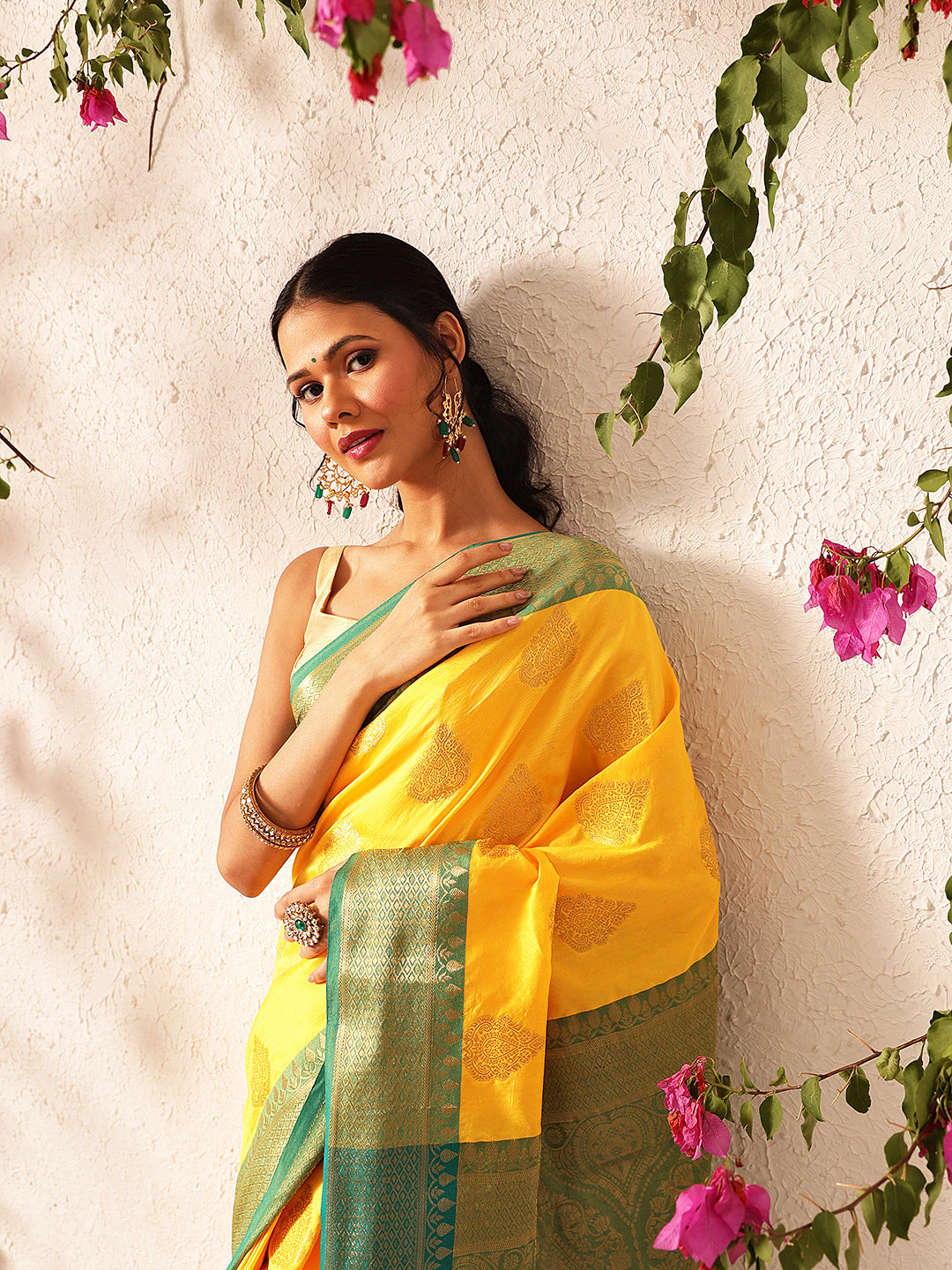 Banarasi Soft Silk Jal Design Saree with Contrast Border and Pallu