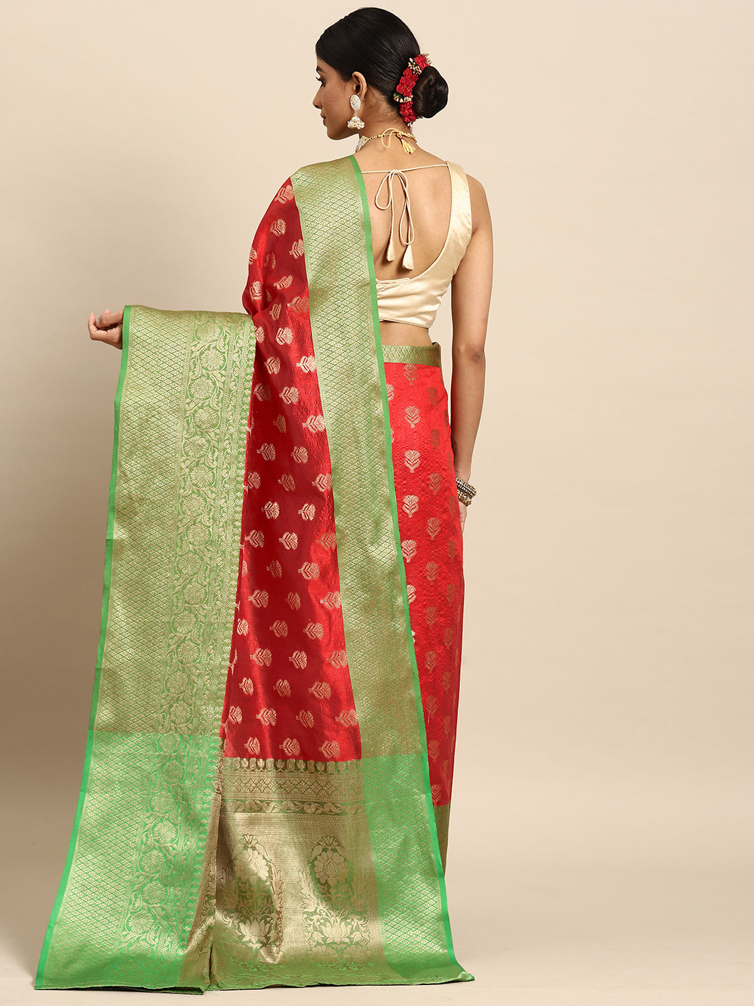 Women's Kanjiwaram Silk Woven Saree