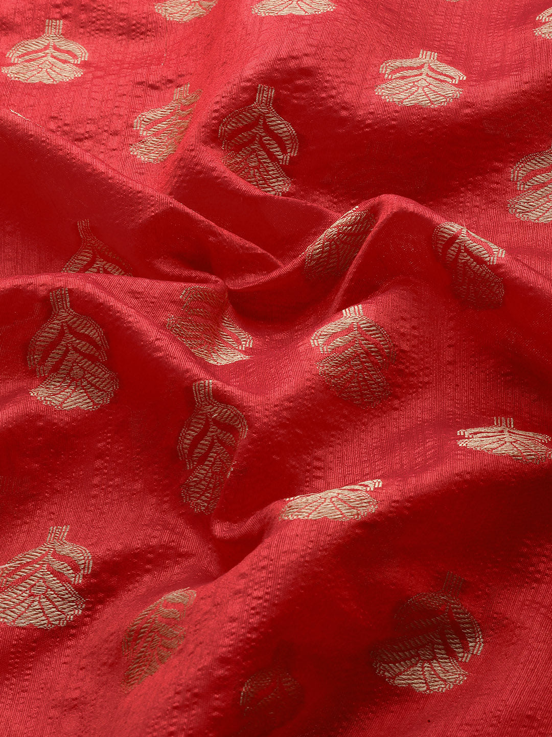 Women's Kanjiwaram Silk Woven Saree