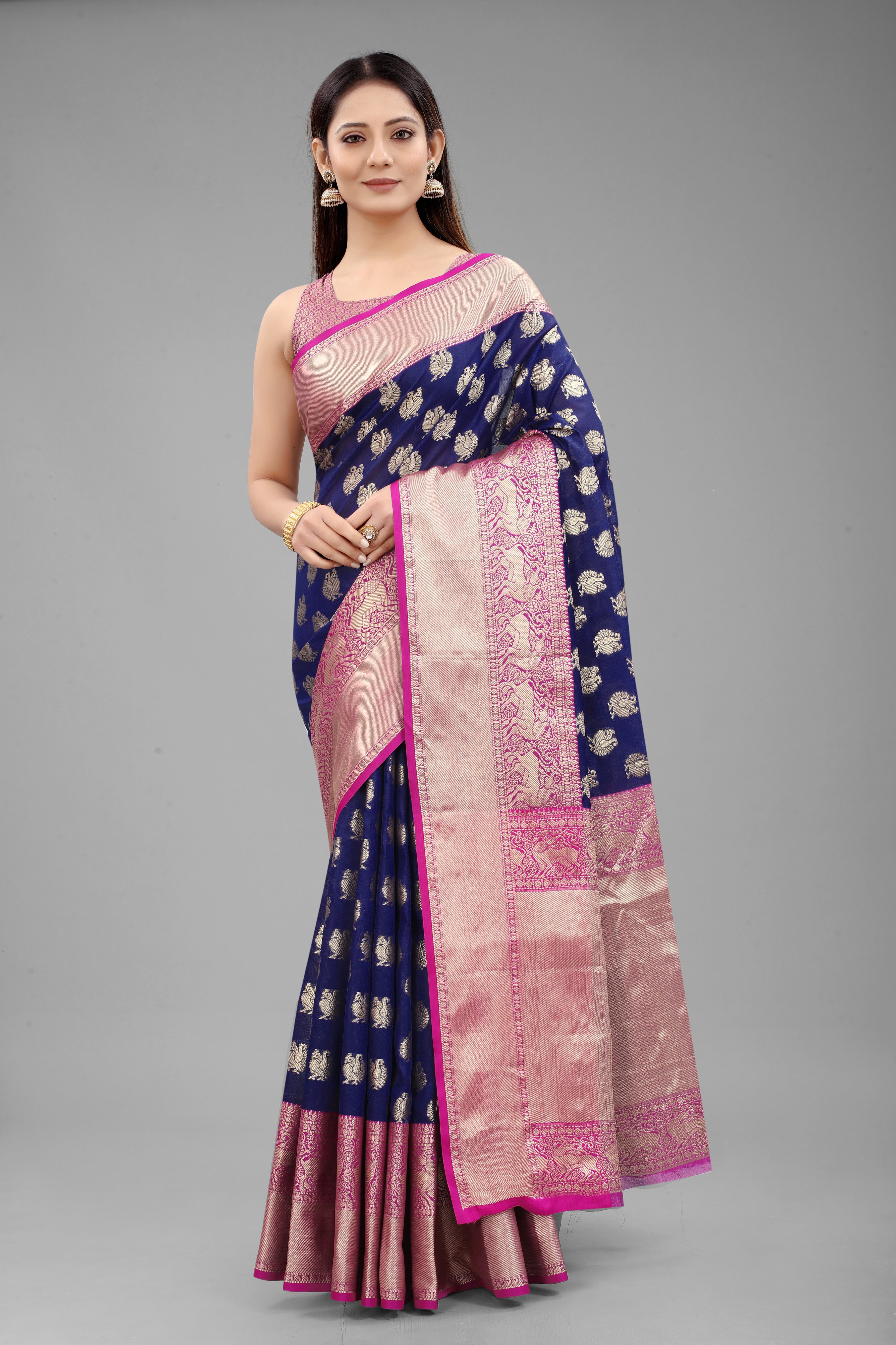 Women's Kanjiwaram Silk Woven Saree