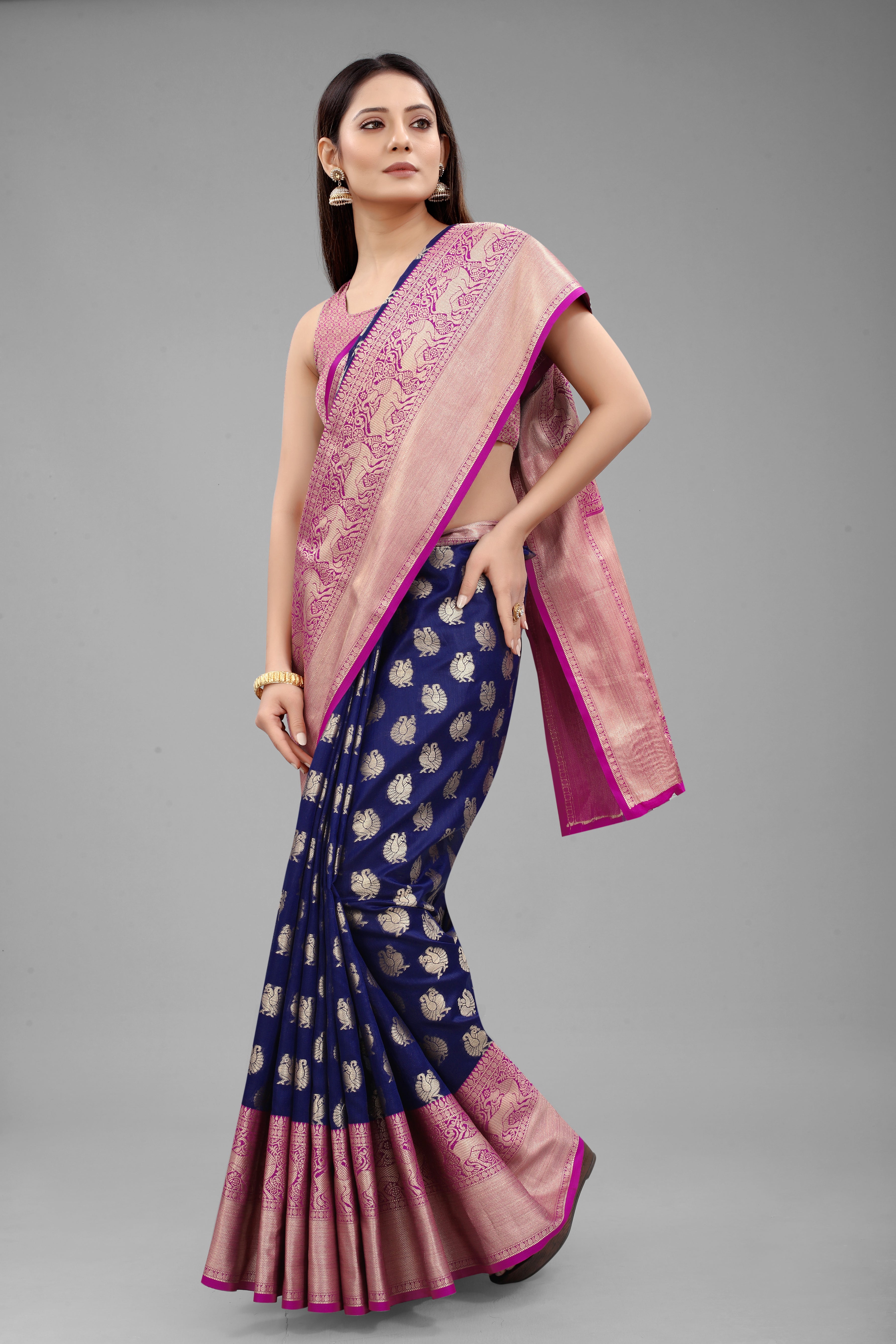 Women's Kanjiwaram Silk Woven Saree