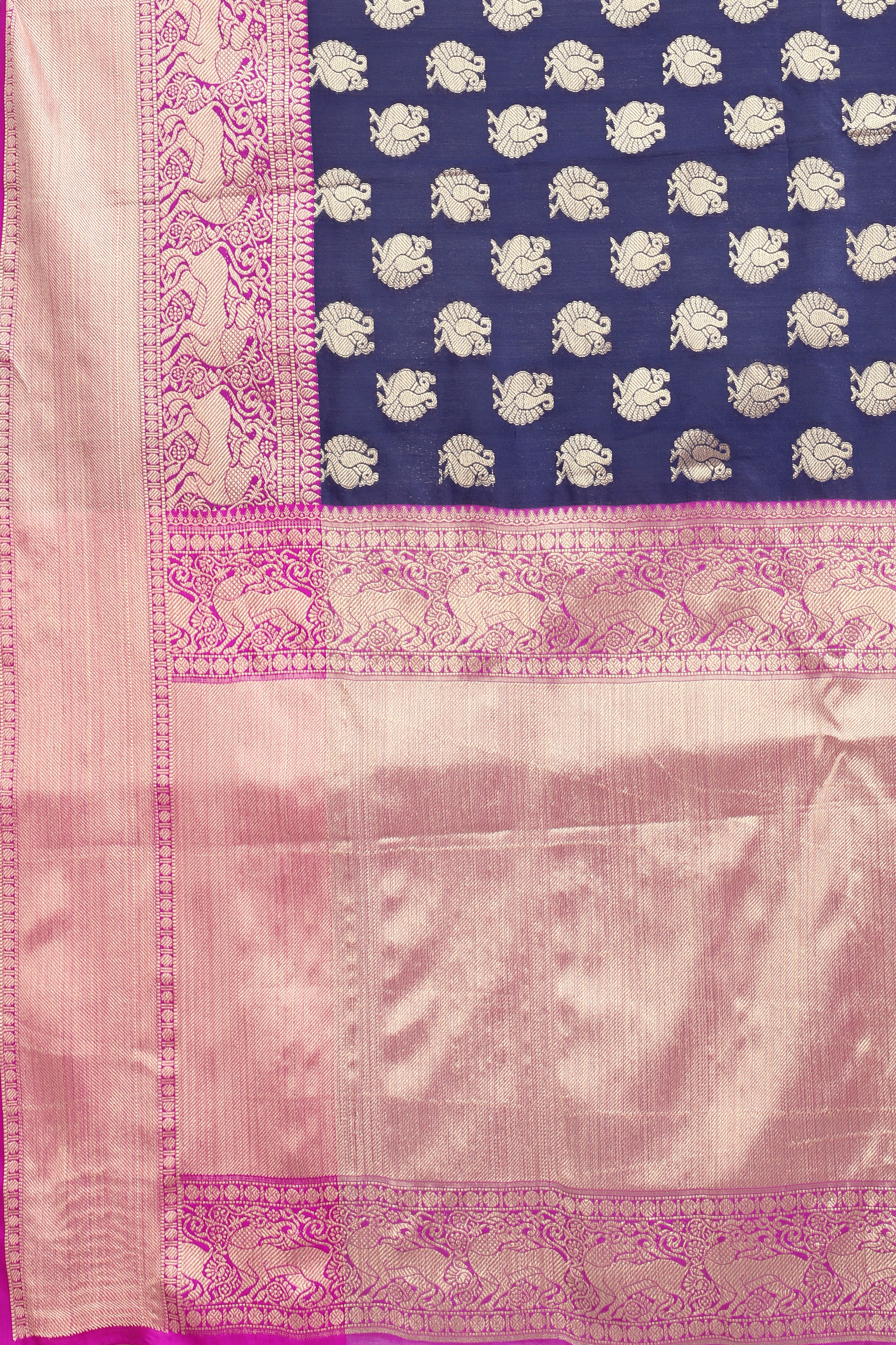 Women's Kanjiwaram Silk Woven Saree