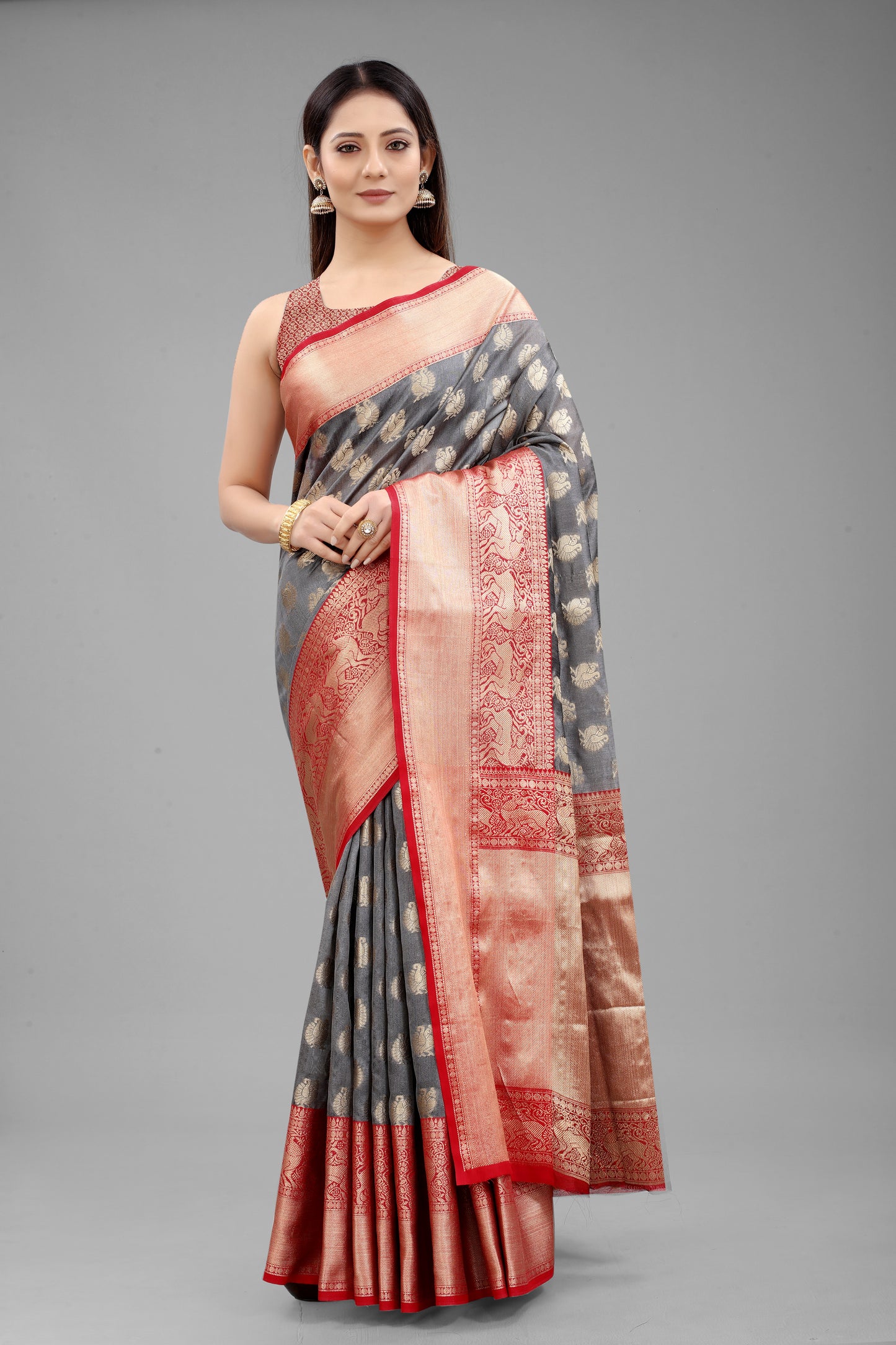 Women's Kanjiwaram Silk Woven Saree