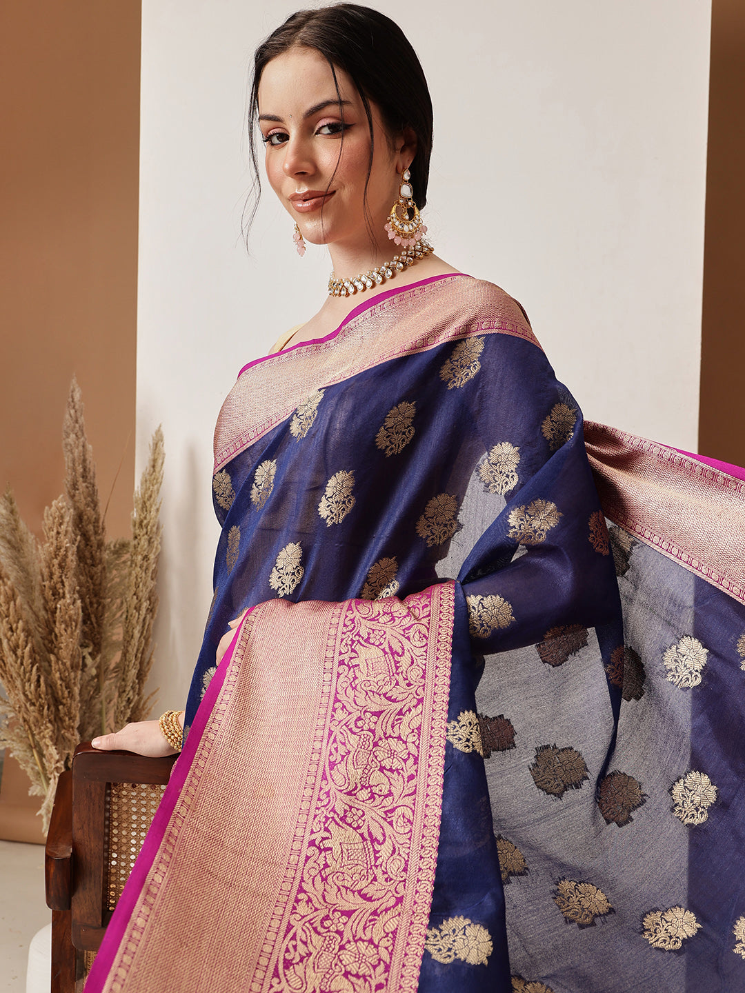Women's Kanjiwaram Silk Woven Saree