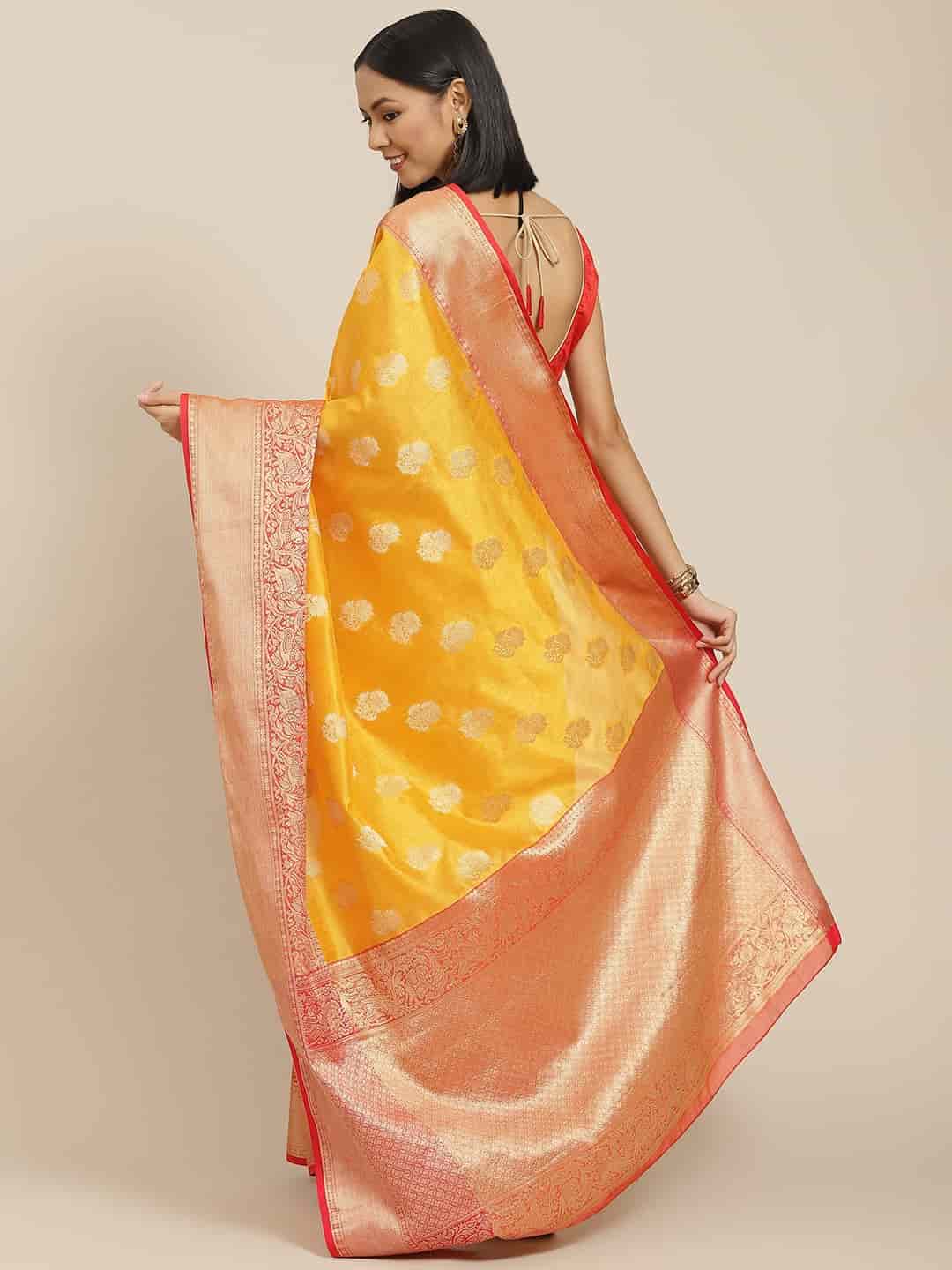 Women's Kanjiwaram Silk Woven Saree