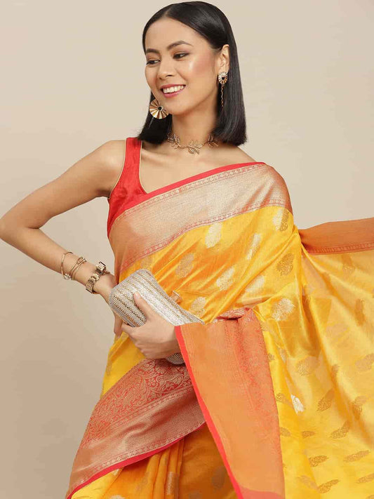 Women's Kanjiwaram Silk Woven Saree