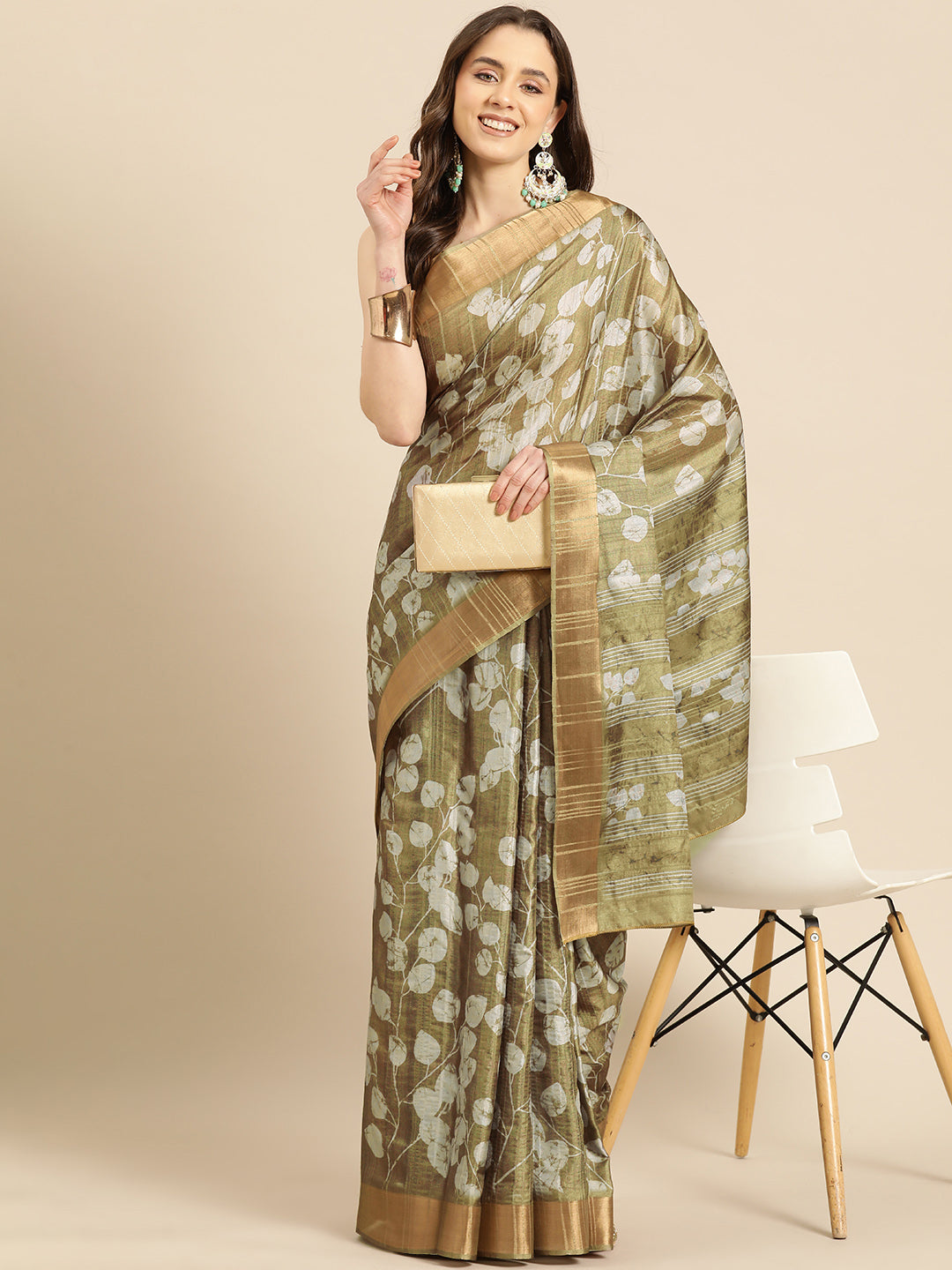 Floral Print Soft Silk Zari Woven Saree