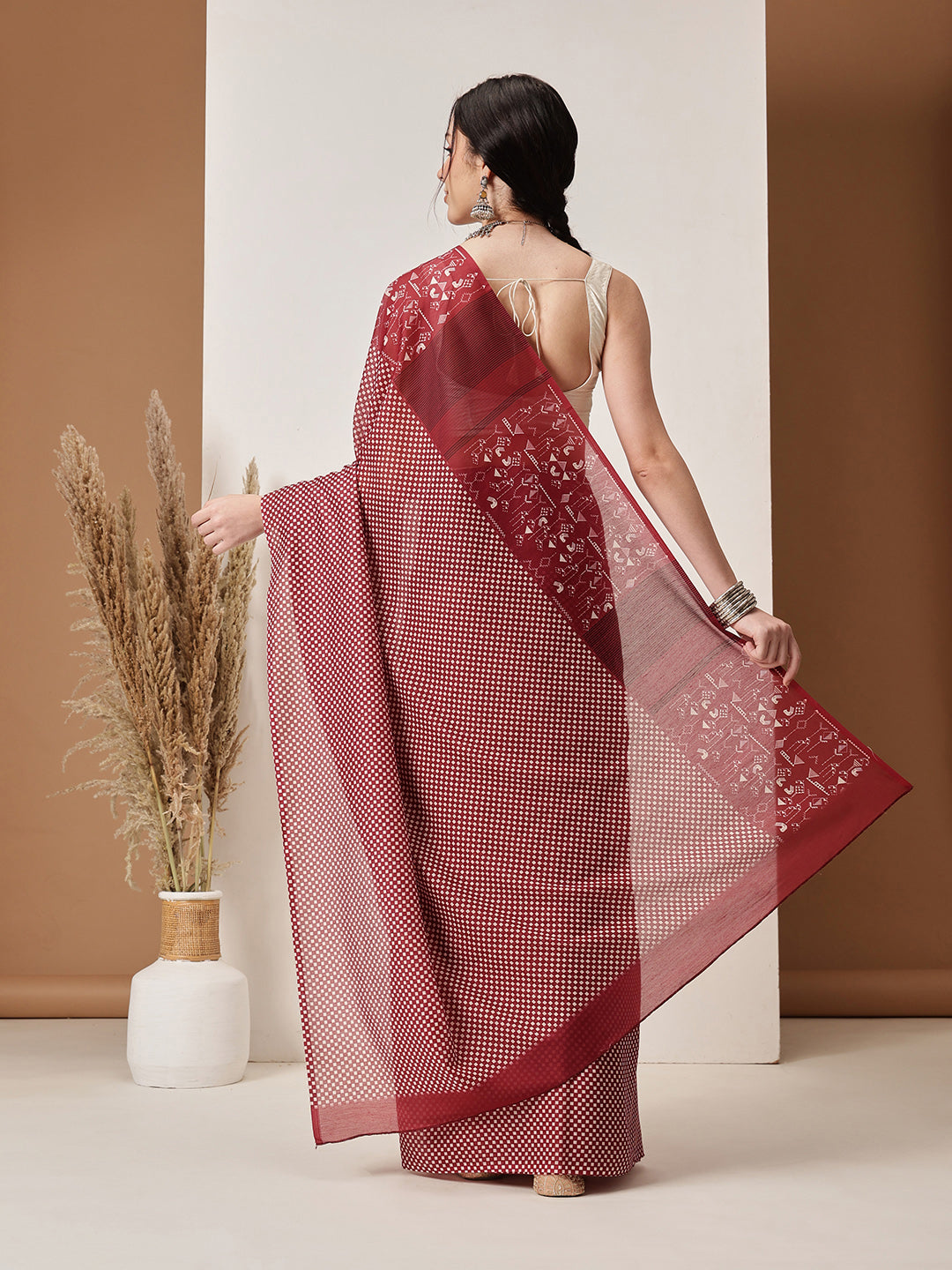 Abstract Printed Soft Mal Cotton Saree