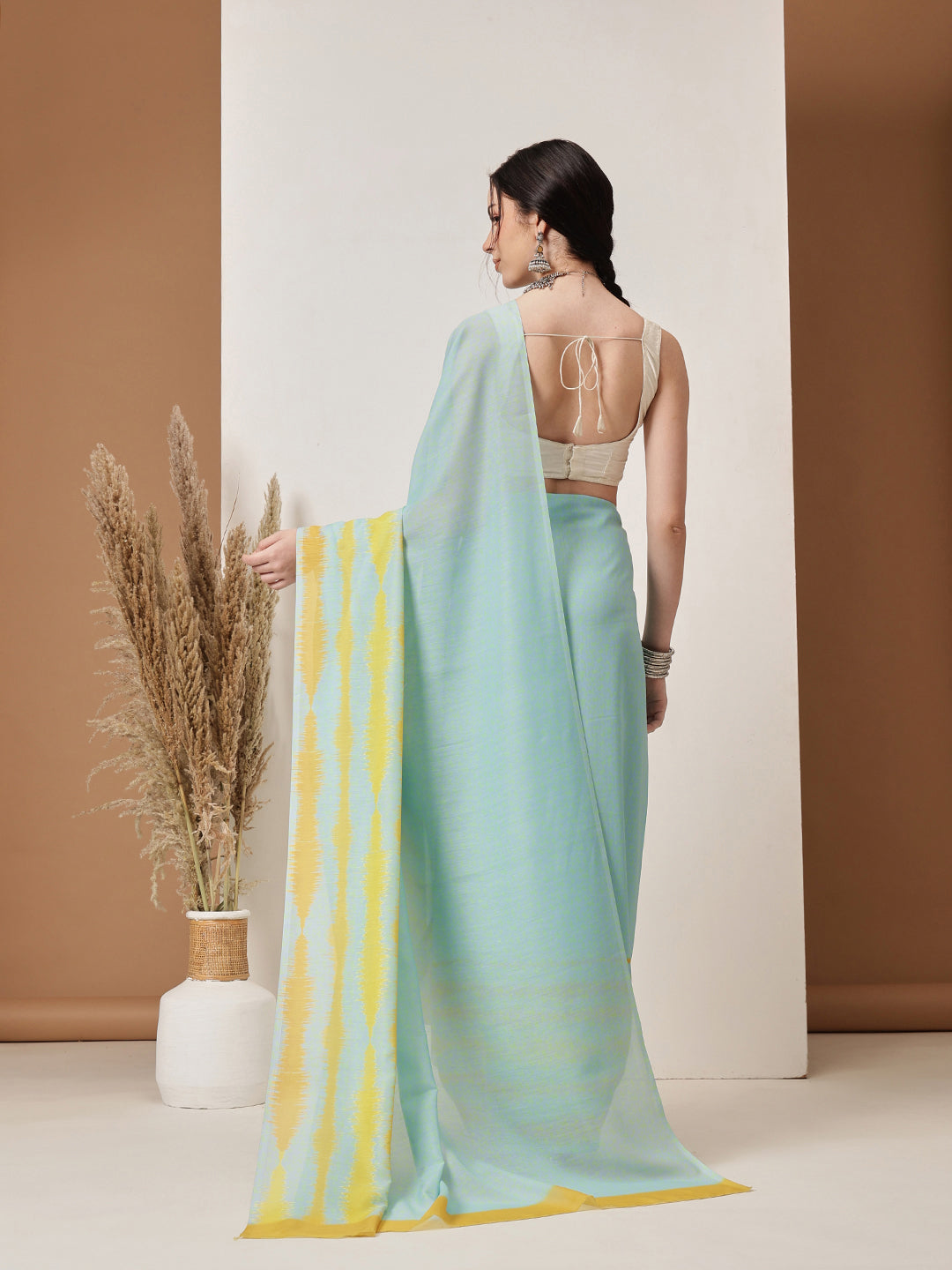 Abstract Printed Soft Mal Cotton Saree