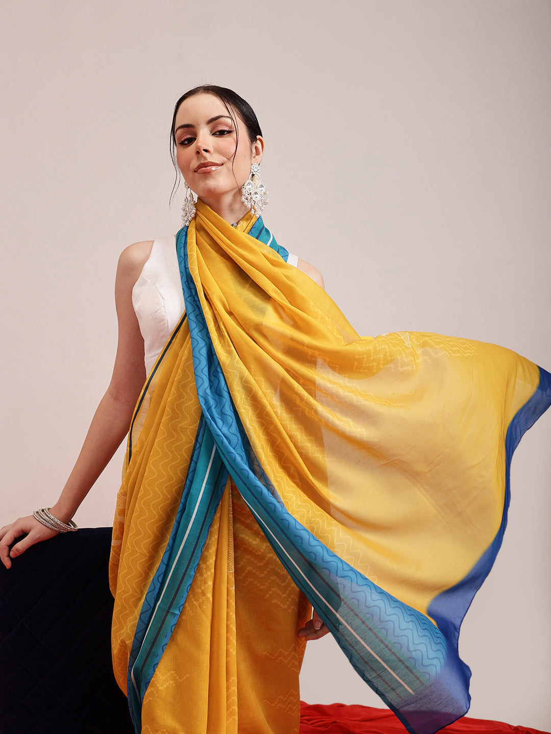 Abstract Printed Soft Mal Cotton Saree