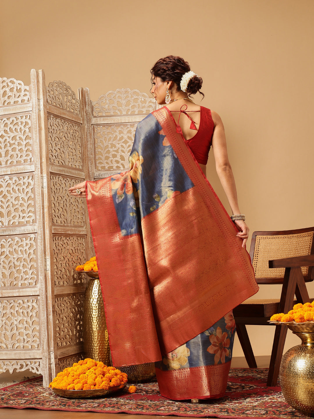 Crushed Tissue Silk Floral Digital Printed Saree