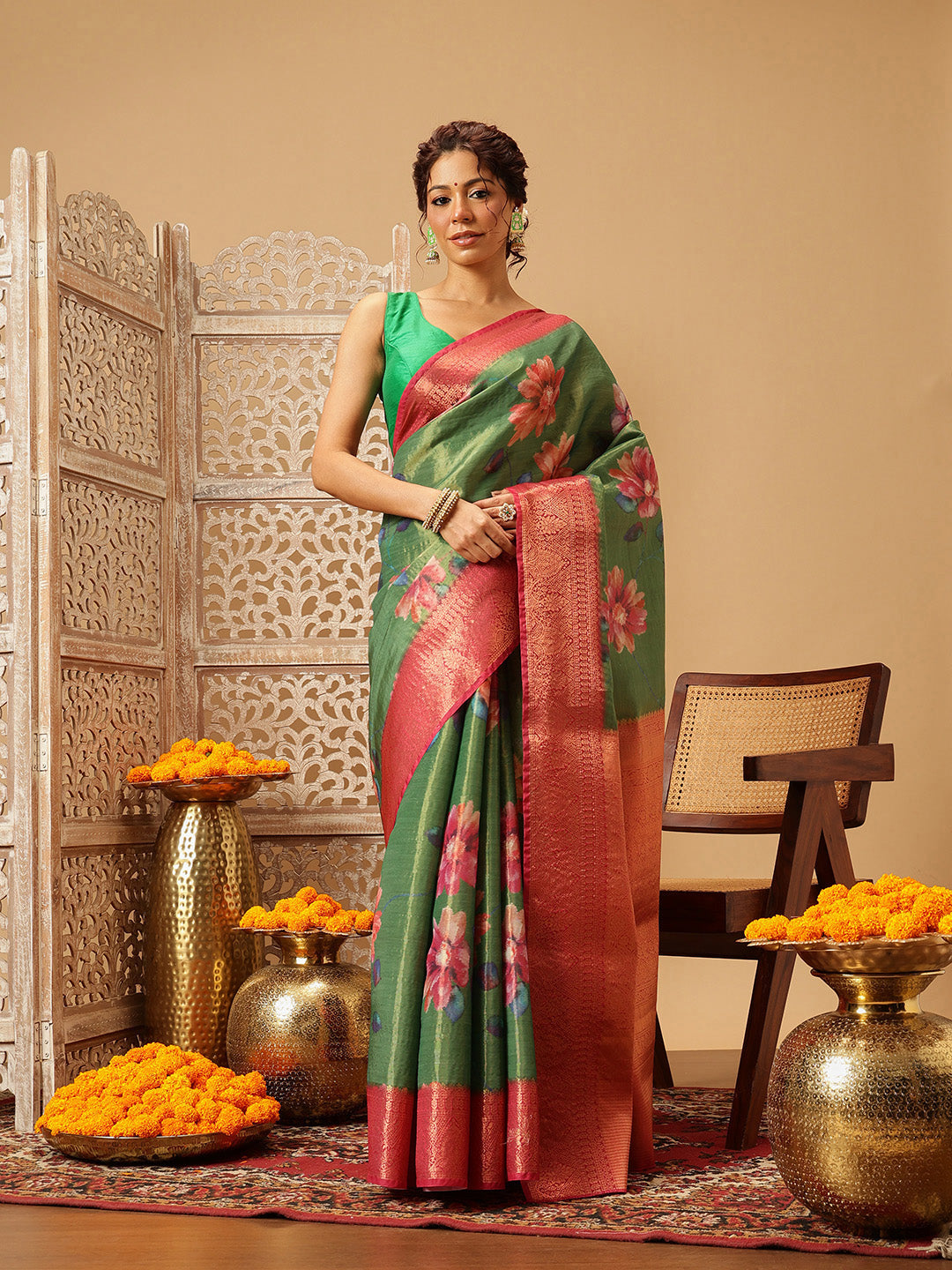 Crushed Tissue Silk Floral Digital Printed Saree