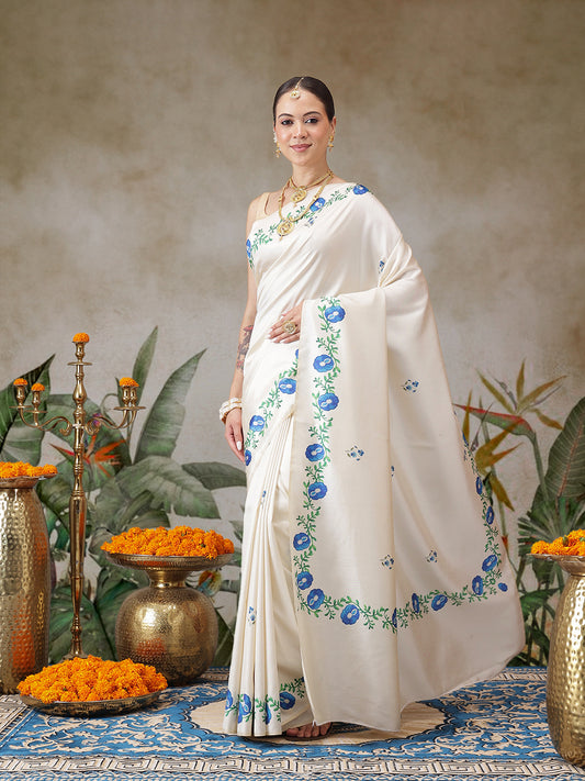 Digital Printed Soft Silk Kasavu Type Floral Saree With Printed Blouse