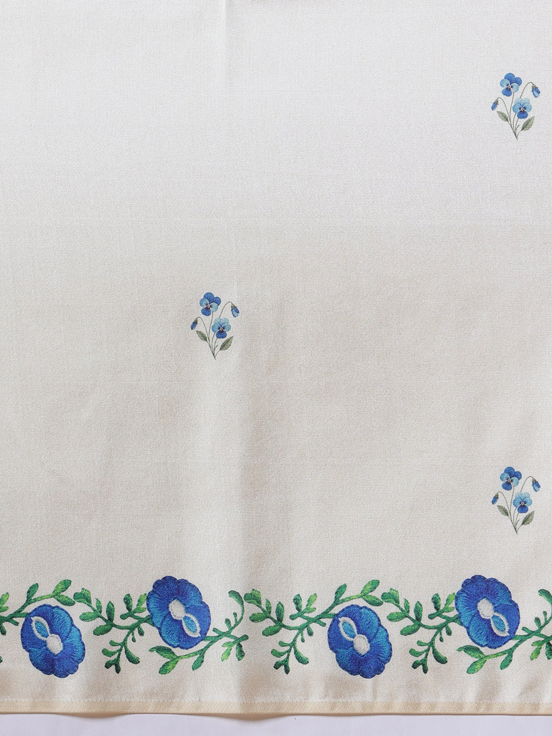 Digital Printed Soft Silk Kasavu Type Floral Saree With Printed Blouse