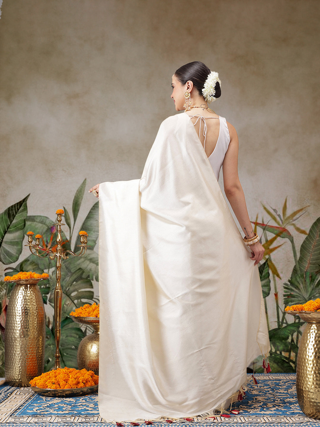 Onam Special Solid Soft Silk Kasavu Saree With Beautiful Tassels & Printed Blouse