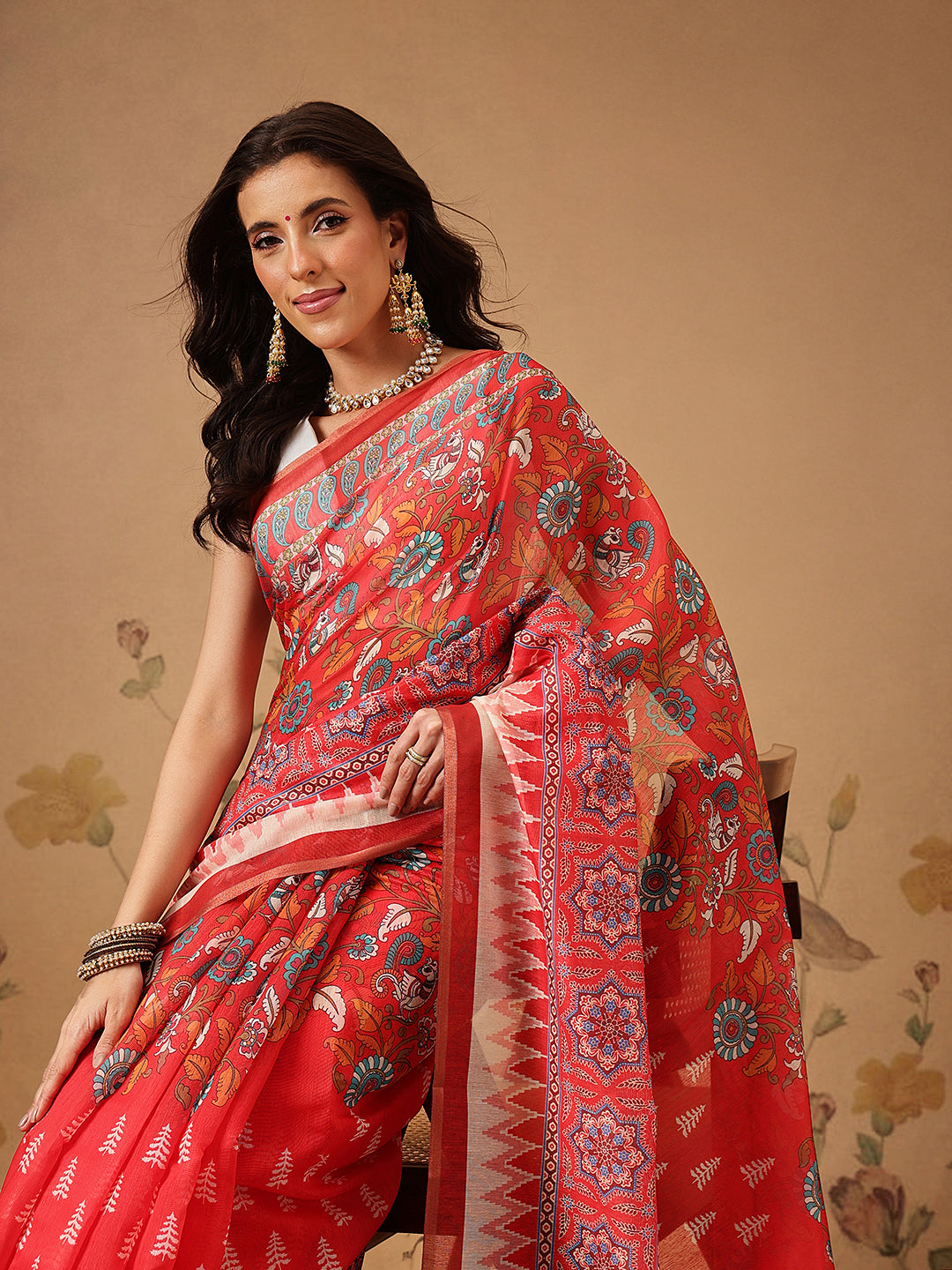 Trendy Paithani Printed Cotton Blend Saree with Floral Design