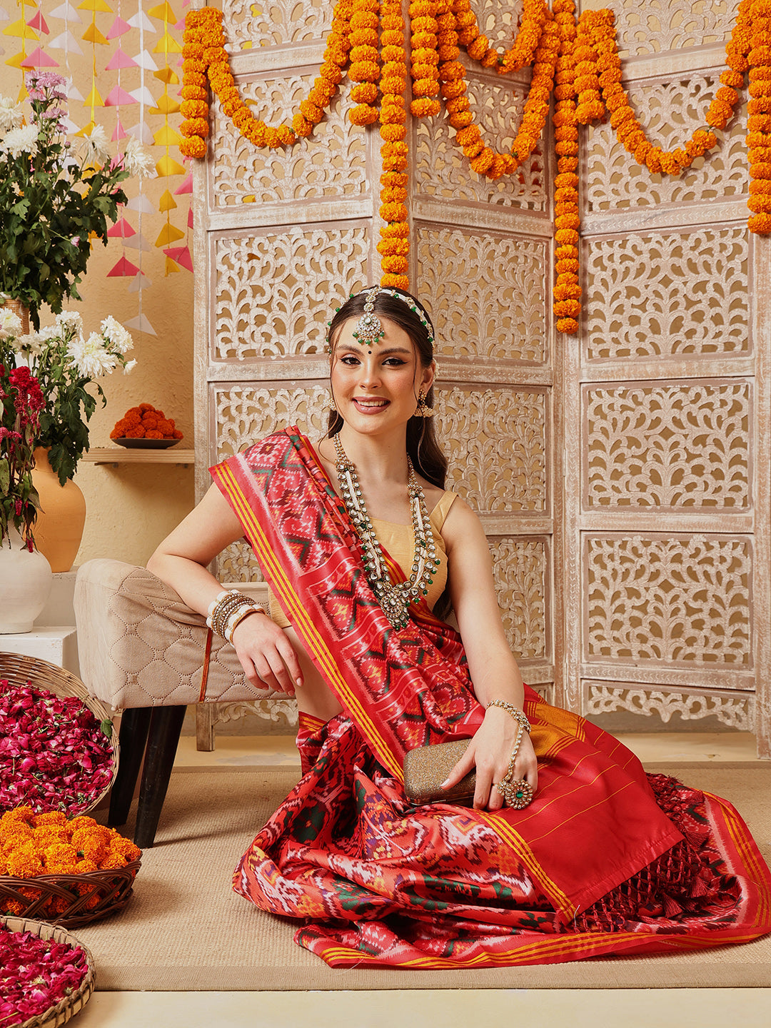 Double Ikkat Patola Printed Saree with Weaving Border & Pallu