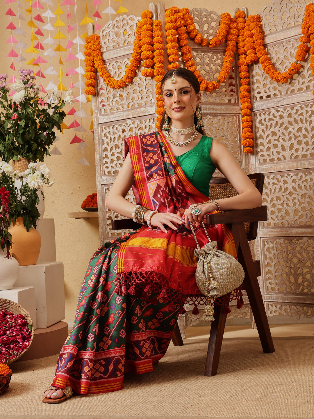 Double Ikkat Patola Printed Saree with Weaving Border & Pallu