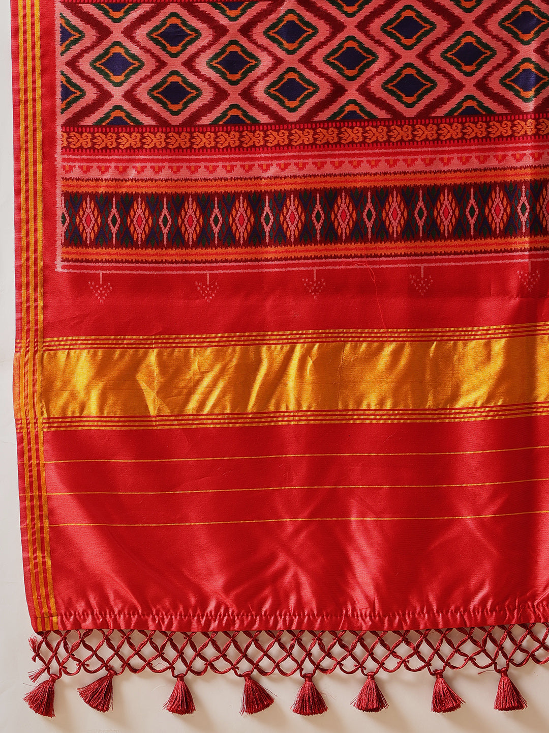 Double Ikkat Patola Printed Saree with Weaving Border & Pallu
