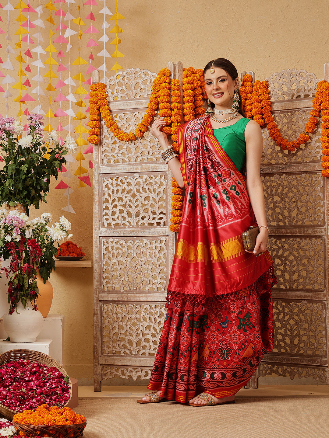 Double Ikkat Patola Printed Saree with Weaving Border & Pallu