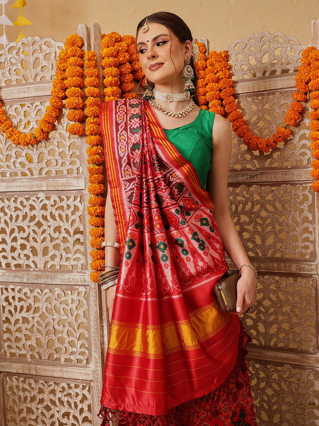 Double Ikkat Patola Printed Saree with Weaving Border & Pallu