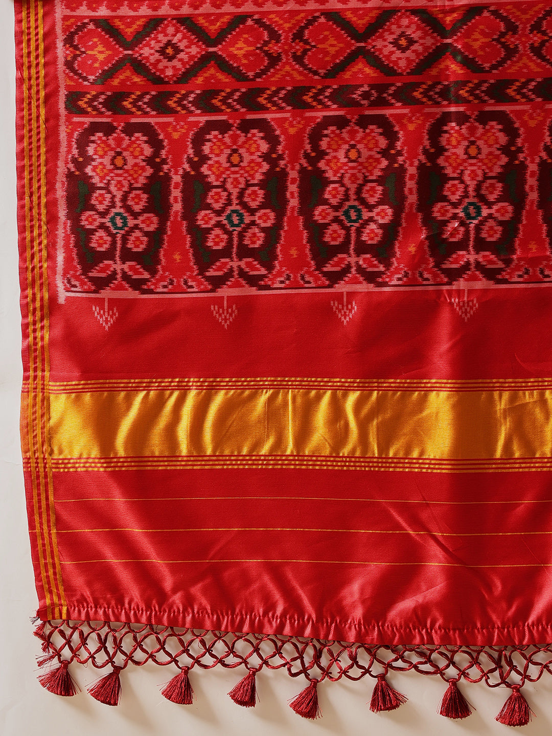 Double Ikkat Patola Printed Saree with Weaving Border & Pallu