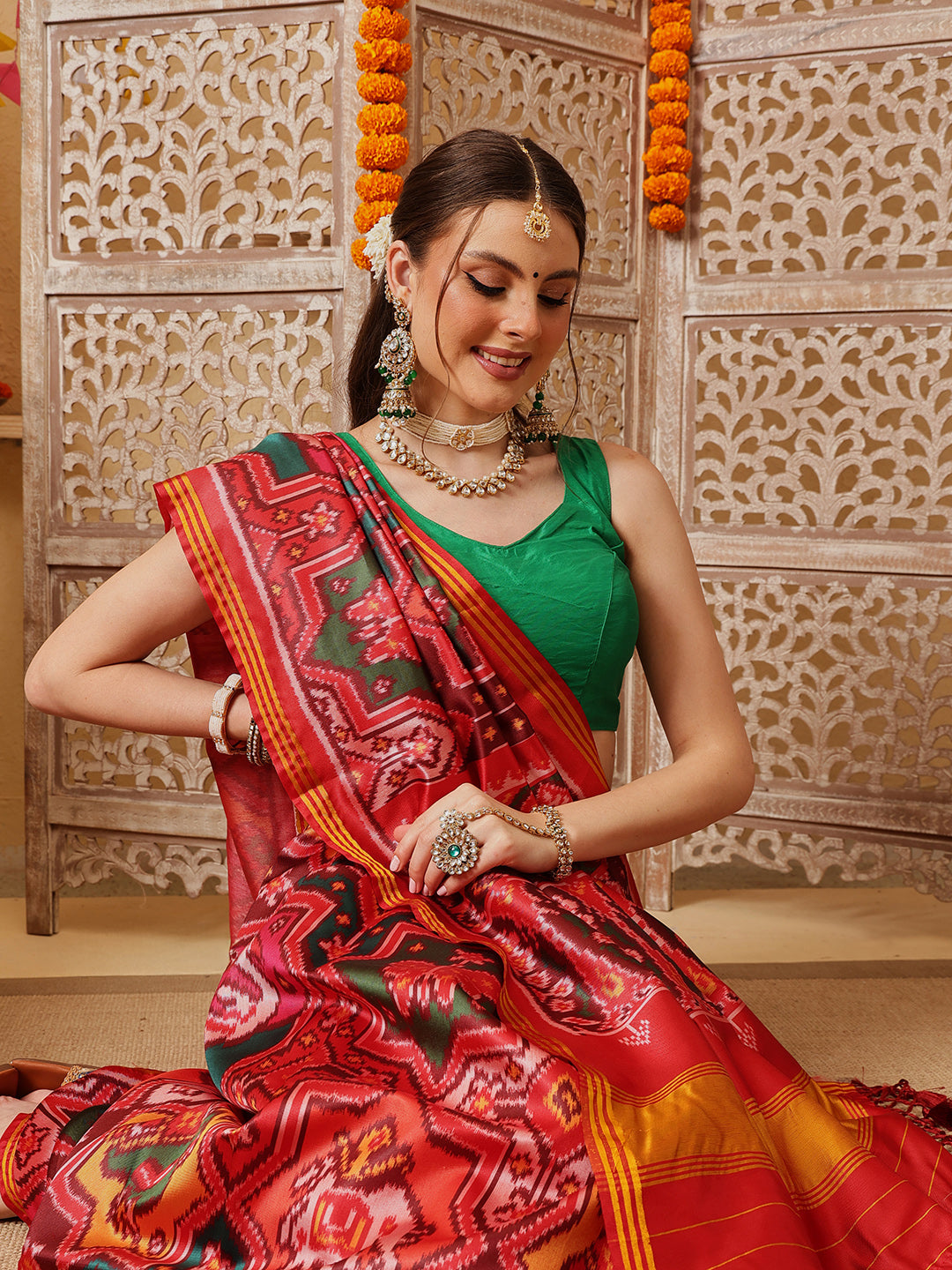 Double Ikkat Patola Printed Saree with Weaving Border & Pallu