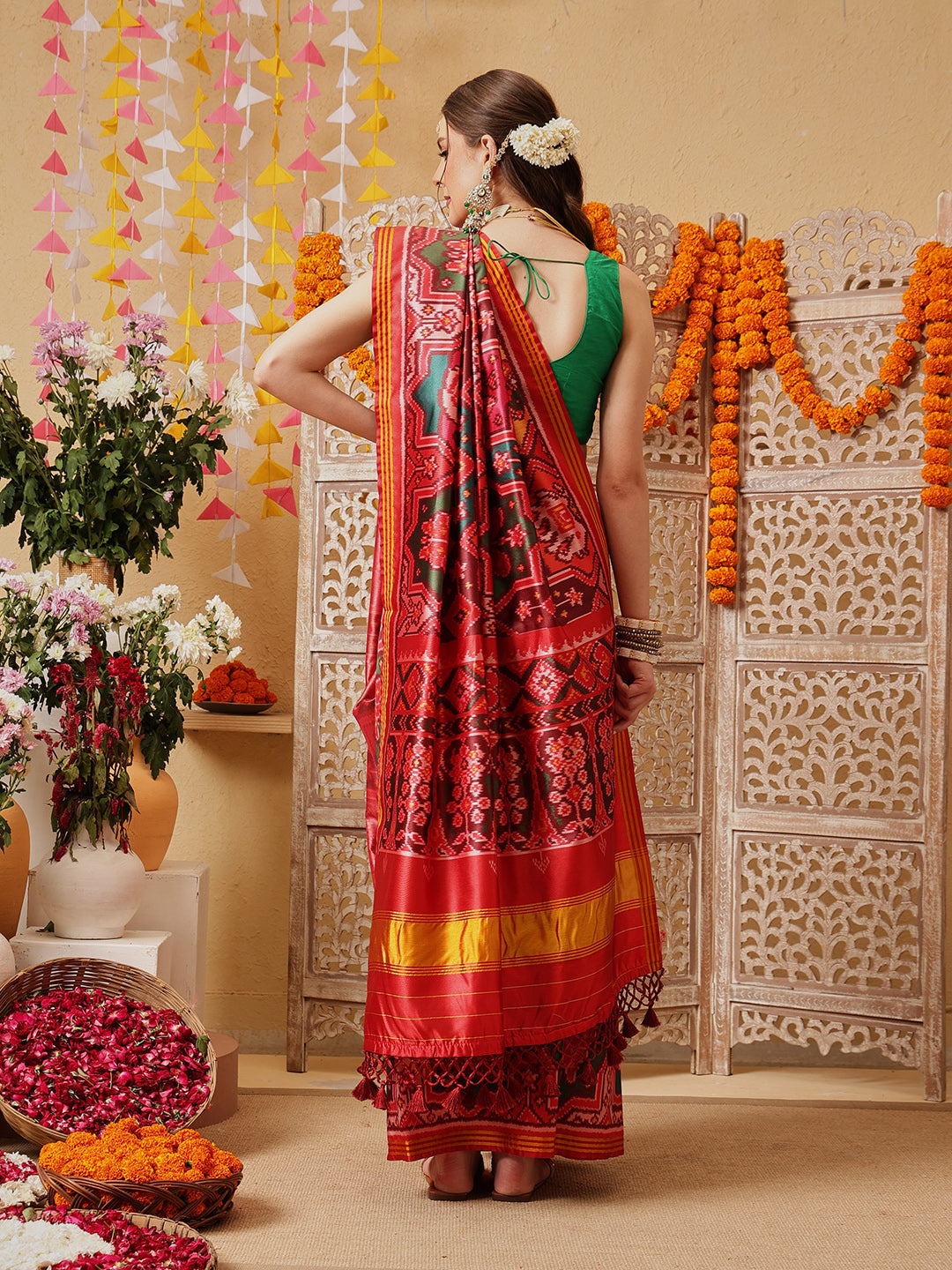 Double Ikkat Patola Printed Saree with Weaving Border & Pallu