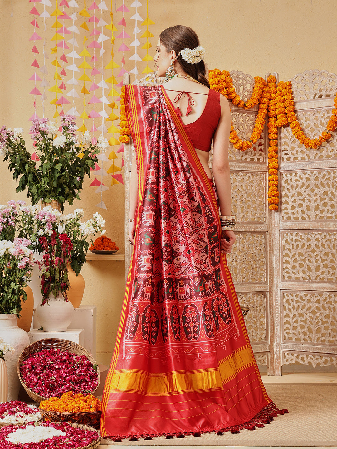 Double Ikkat Patola Printed Saree with Weaving Border & Pallu