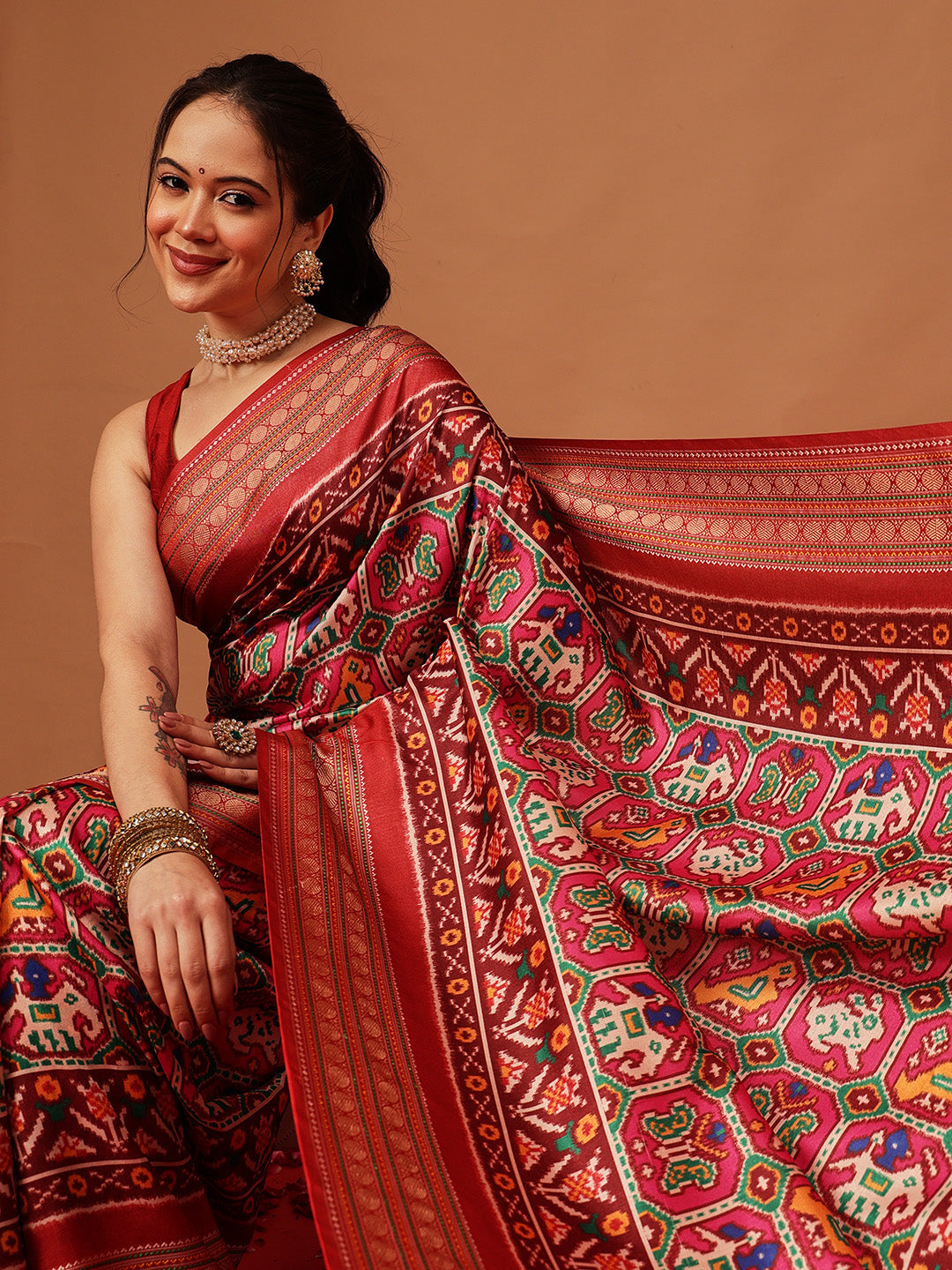 Soft Tusser Silk With Viscous Jacquard Border Patola Sarees