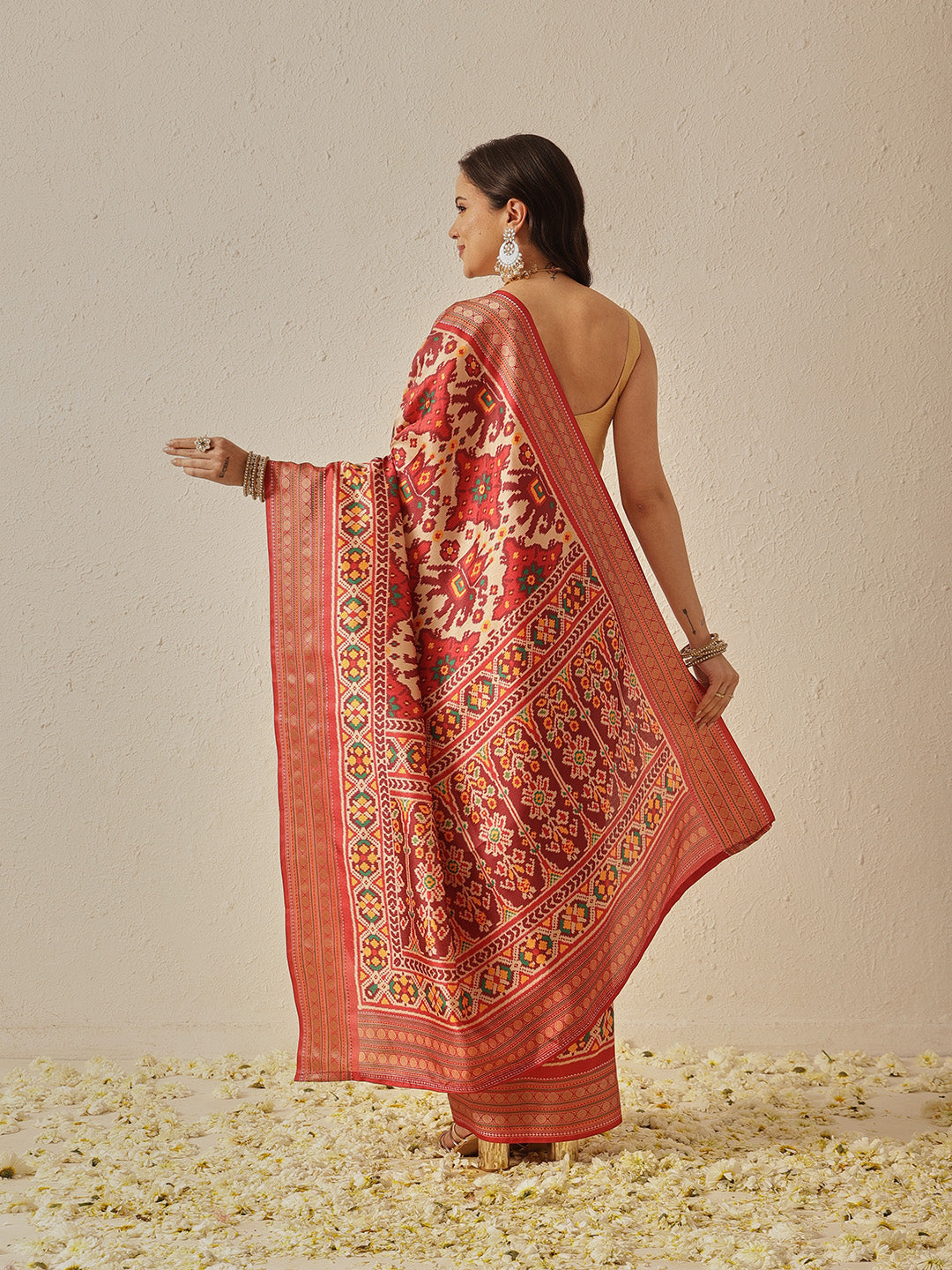 Soft Tusser Silk With Viscous Jacquard Border Patola Sarees