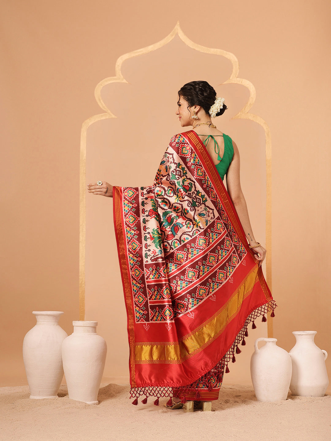 Women's Patola Twill Silk Saree With Lagdi Patta Pallu & Tassel