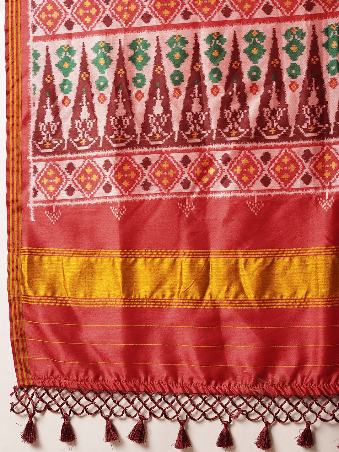 Festive Wear Gala Concept Patola Saree with Pallu & Tassels