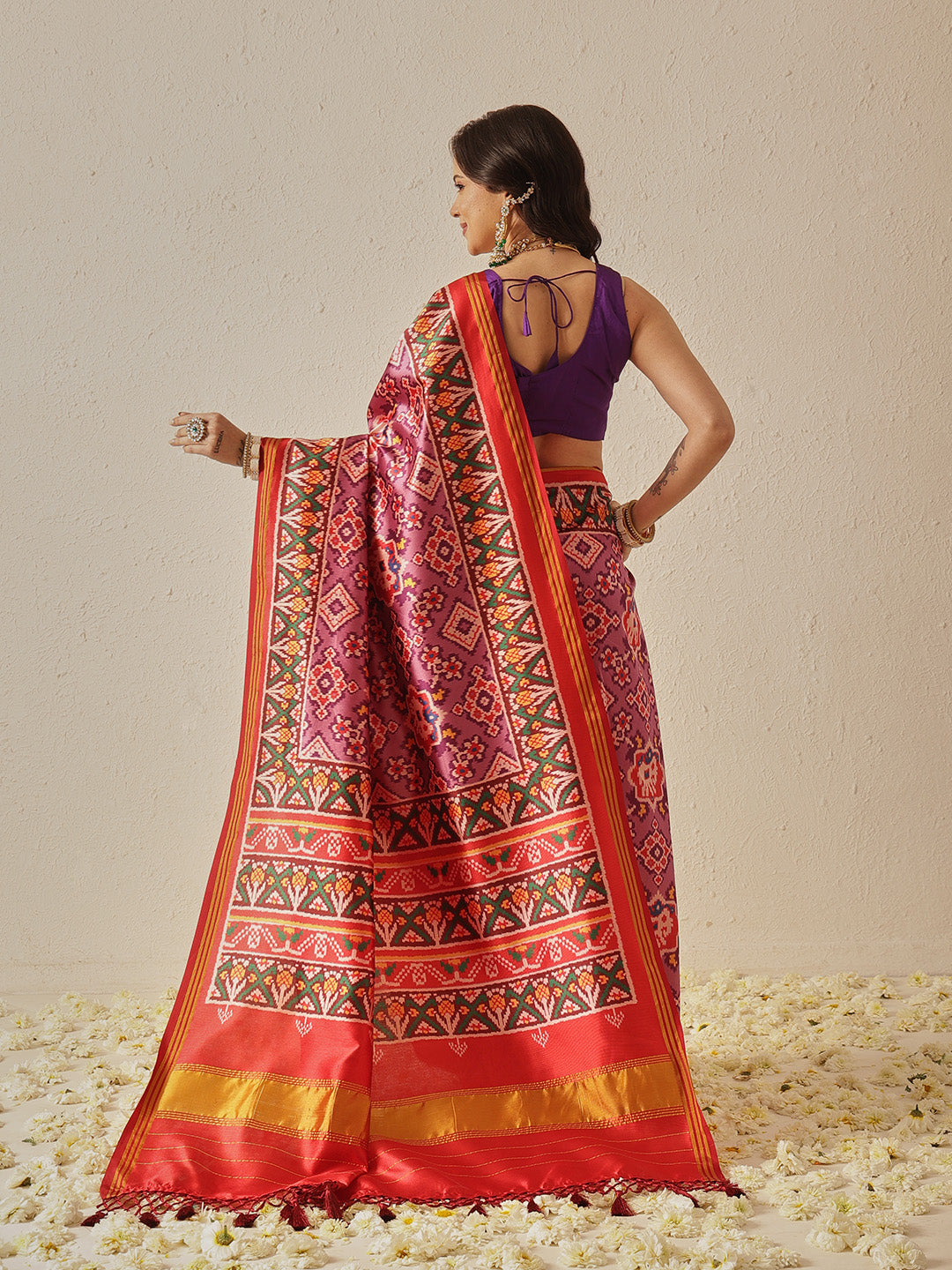 Double Ikkat Patola Printed Saree with Weaving Border & Pallu