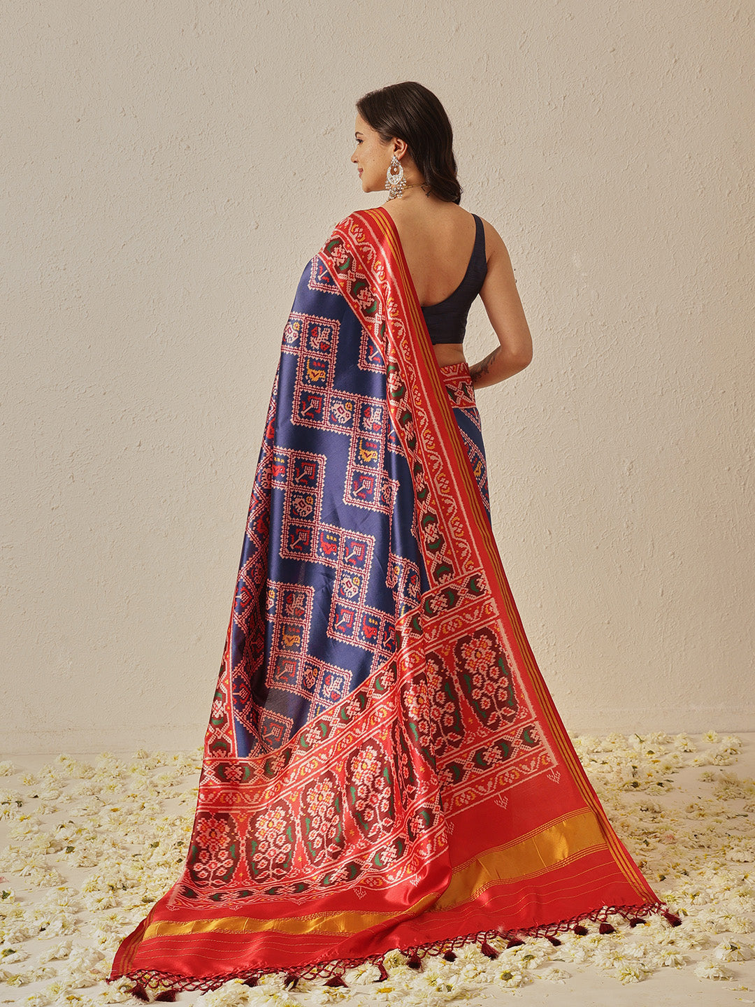 Double Ikkat Patola Printed Saree with Weaving Border & Pallu