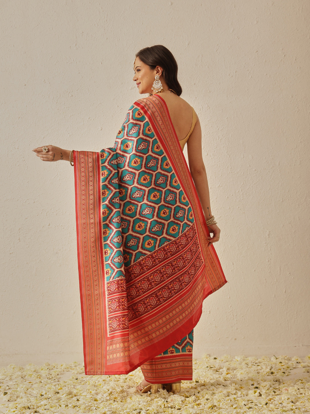 Soft Tusser Silk With Viscous Jacquard Border Patola Sarees