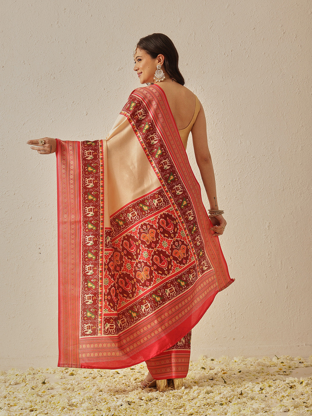Soft Tusser Silk With Viscous Jacquard Border Patola Sarees